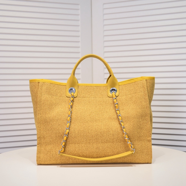 シャネルバッグ側面デザイン